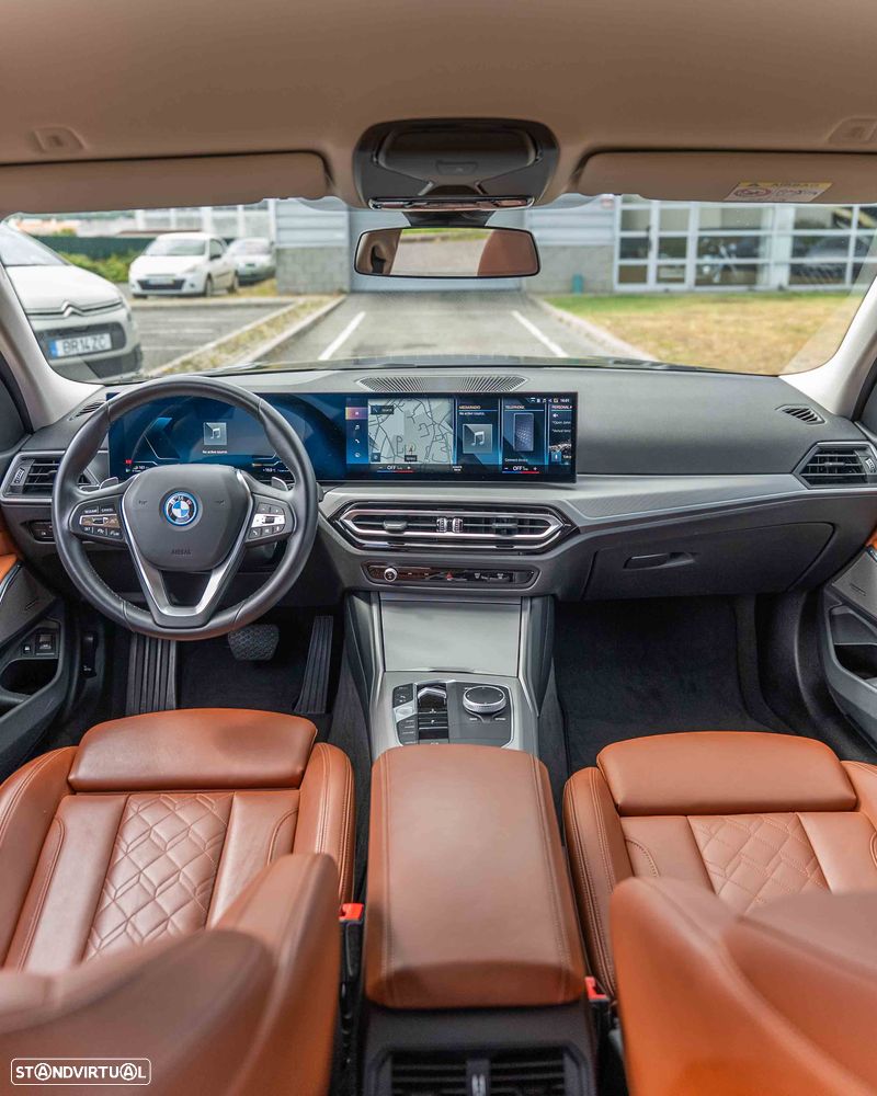 BMW 320 e Aut. Advantage - 18
