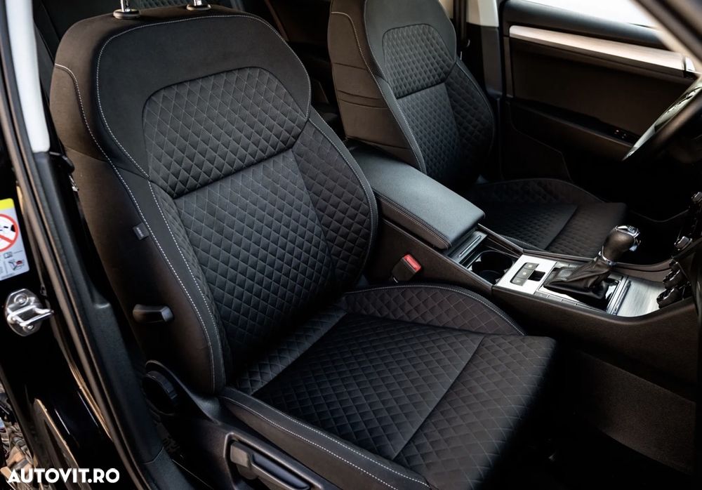 Skoda Superb 2.0 TDI DSG Ambition - 5