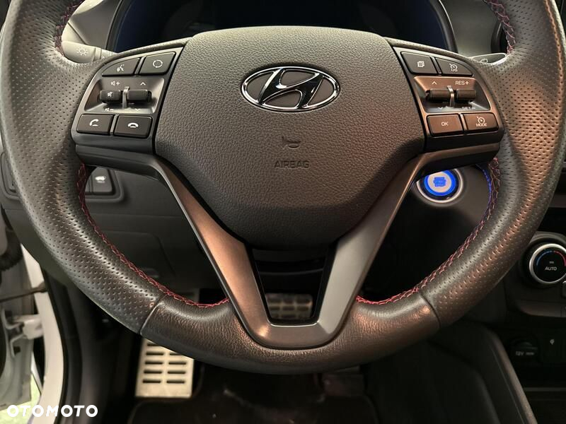 Hyundai Tucson - 13