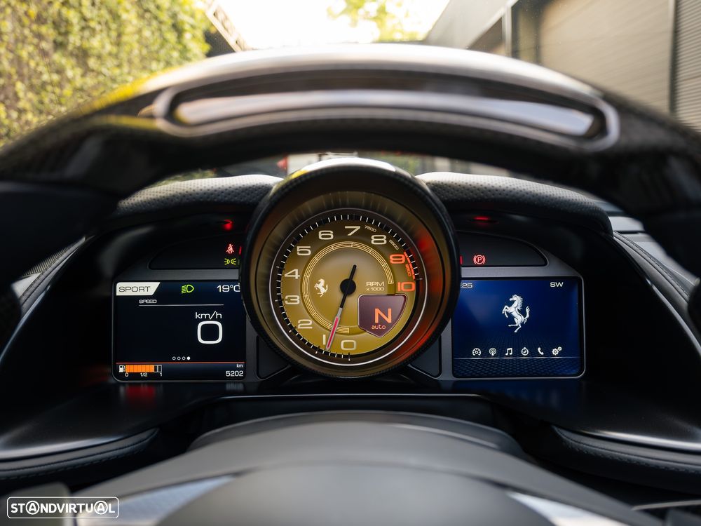 Ferrari 812 GTS 6.5 V12 - 36