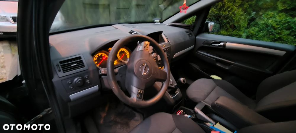 Opel Zafira 1.8 Enjoy - 6
