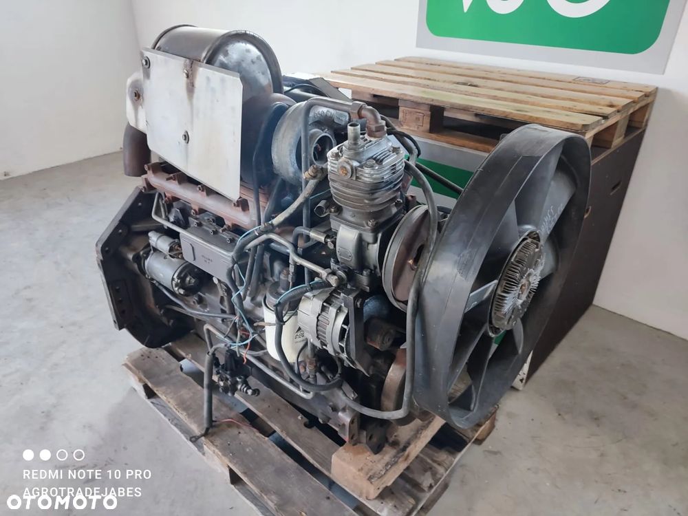 Silnik Massey Ferguson 8170 - 5