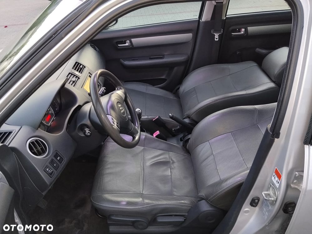 Suzuki Swift - 10
