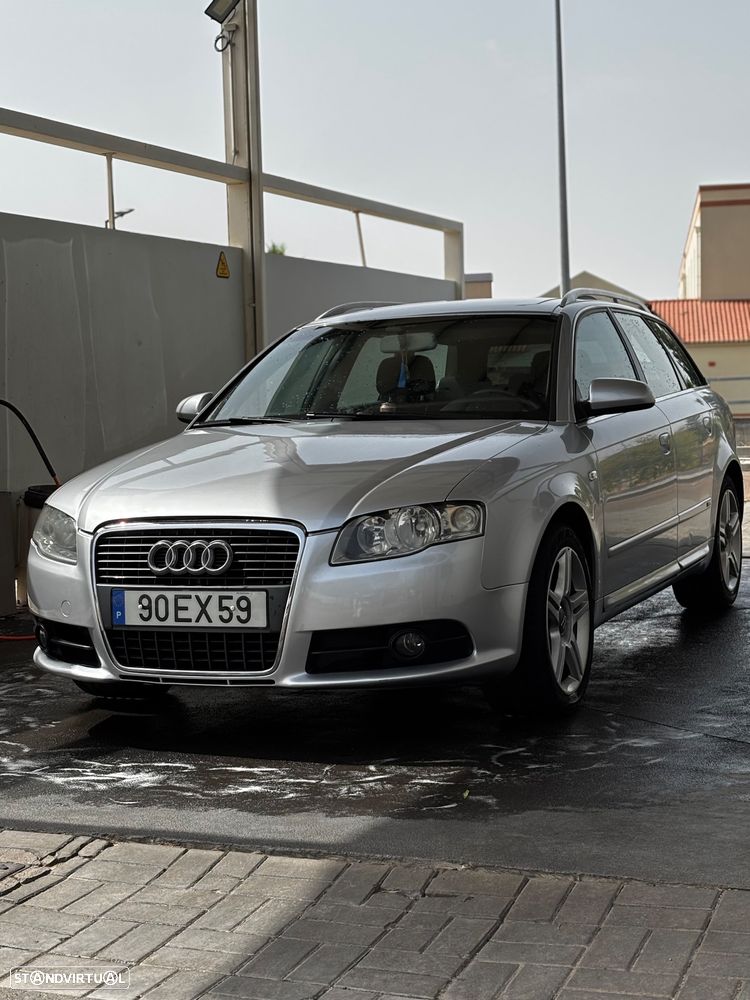 Audi A4 Avant 2.0 TDI - 1