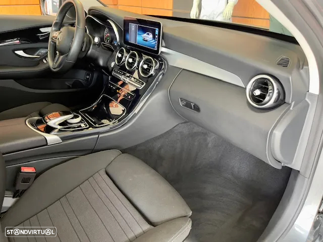Mercedes-Benz C 300 de Edition - 56