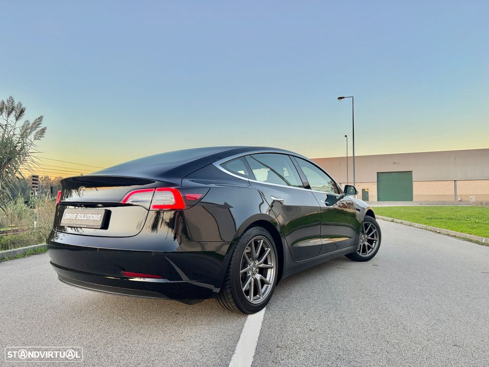 Tesla Model 3 Standard Range Plus RWD - 6