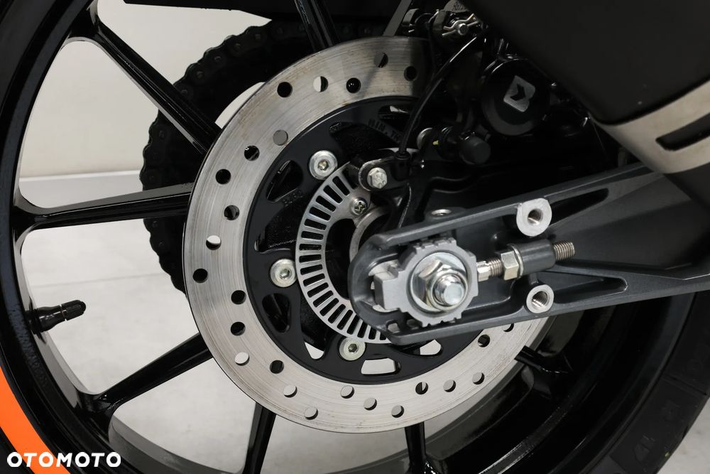 KTM Duke 125 - 37