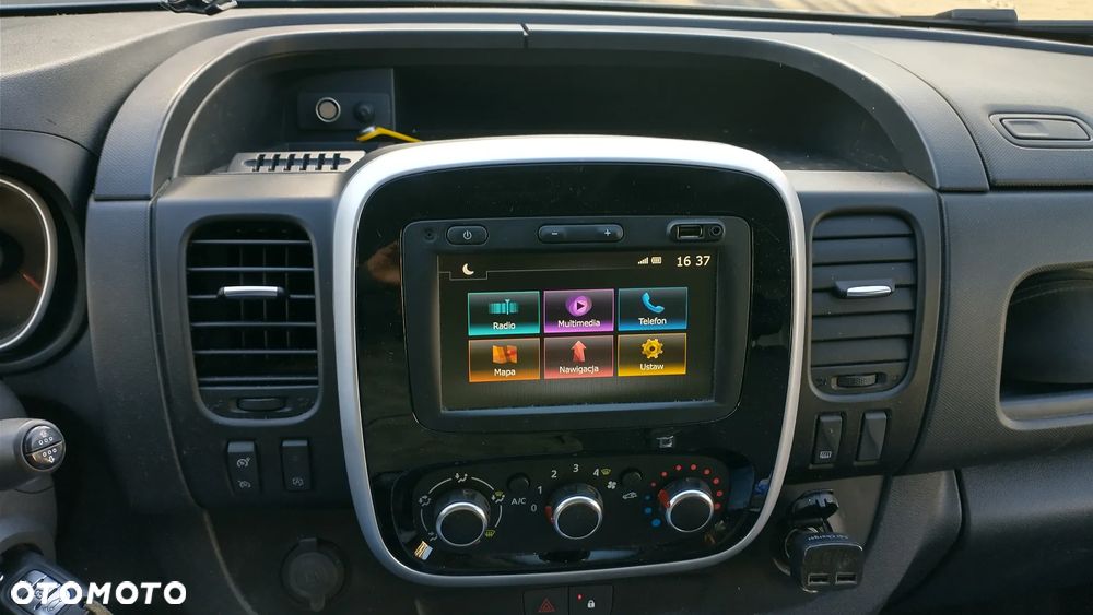 Renault Trafic - 14