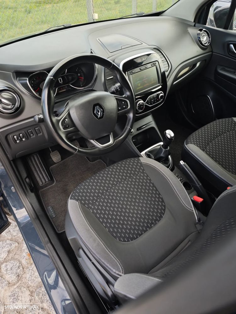 Renault Captur 0.9 TCE Exclusive - 11