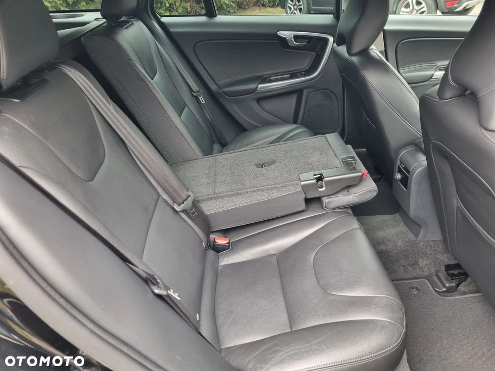Volvo V60 DRIVe Kinetic - 21