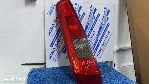 Farolim Ilharga Esq Ford Fusion (Ju_) - 1