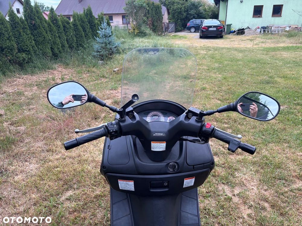 Suzuki Burgman - 14