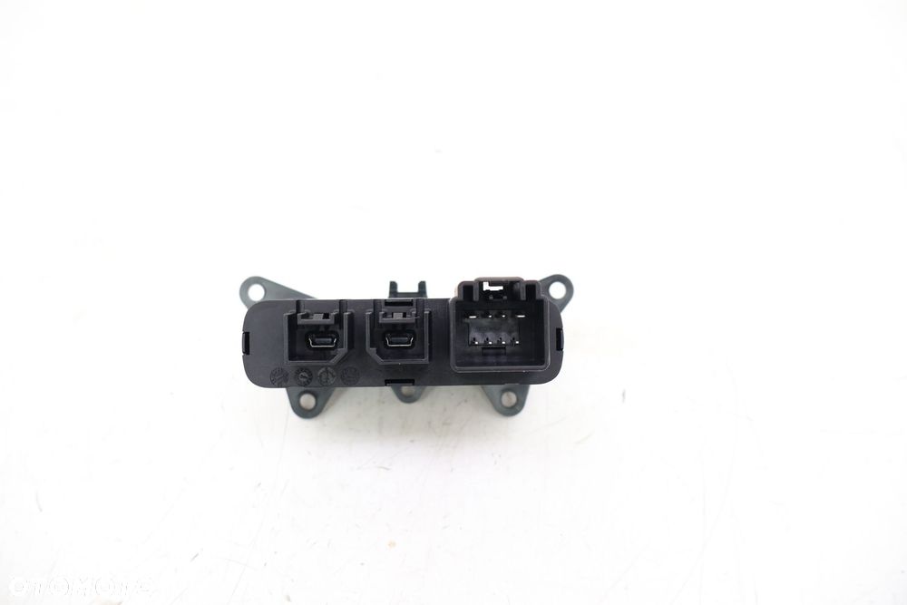 JEEP GRAND CHEROKEE WK2 PANEL USB SD AUX 68141322AA - 4