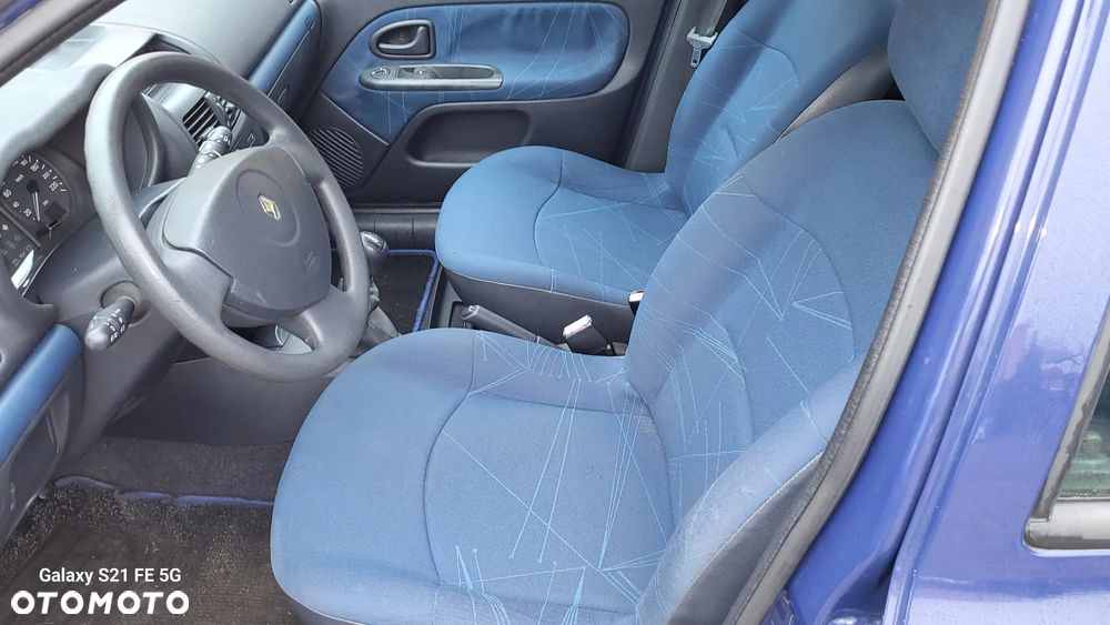 Renault Clio 1.2 16V Confort Authentique - 5