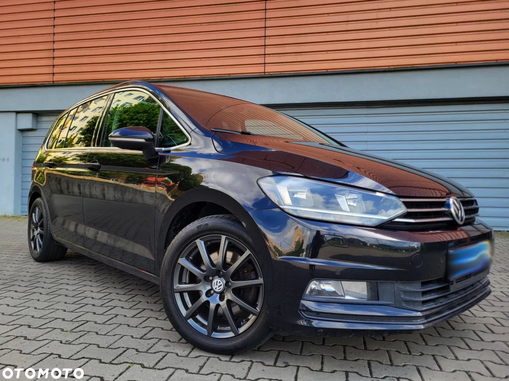 Volkswagen Touran 1.4 TSI (BlueMotion Technology) Comfortline - 1