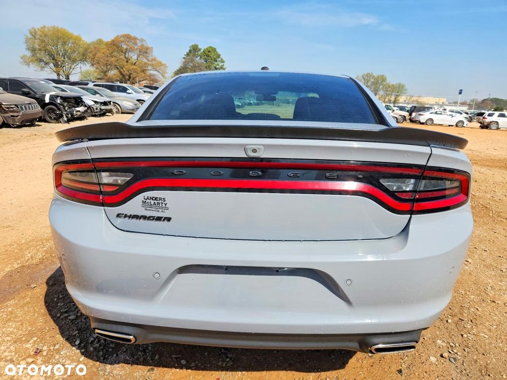 Dodge Charger - 6