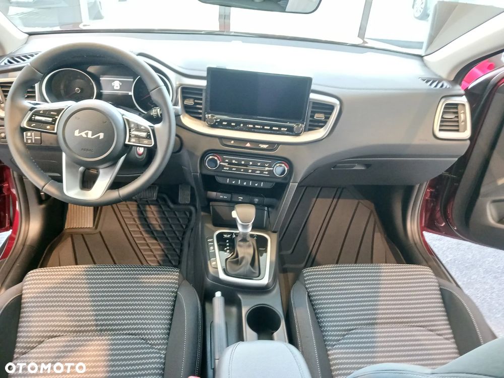 Kia XCeed 1.6 T-GDI M DCT - 7