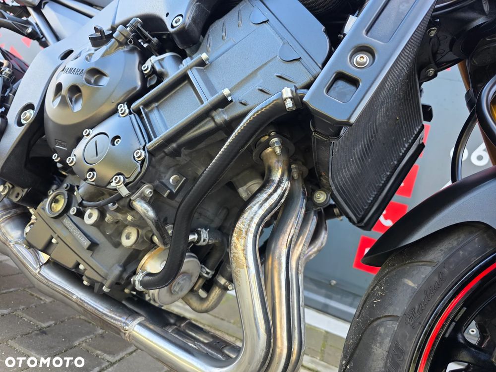 Yamaha FZ8 - 33