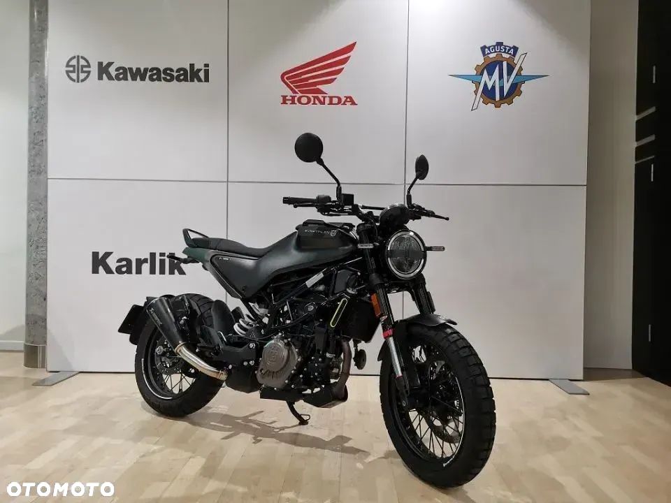 Husqvarna Svartpilen - 1