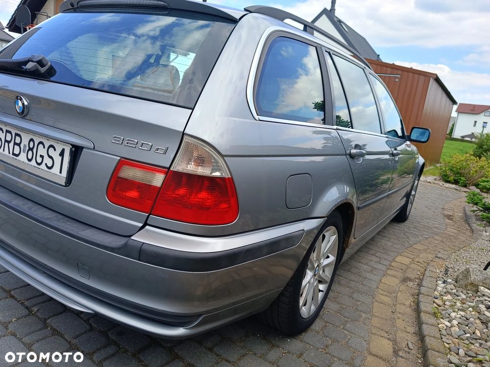 BMW Seria 3 320d - 4