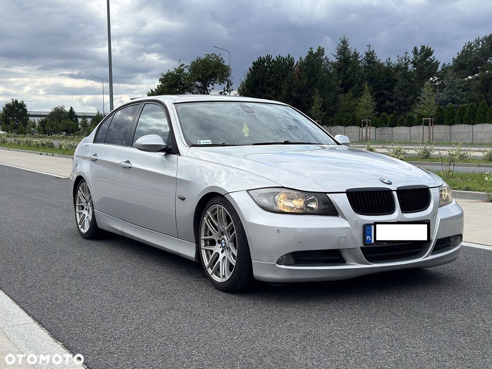 BMW Seria 3 320i - 10