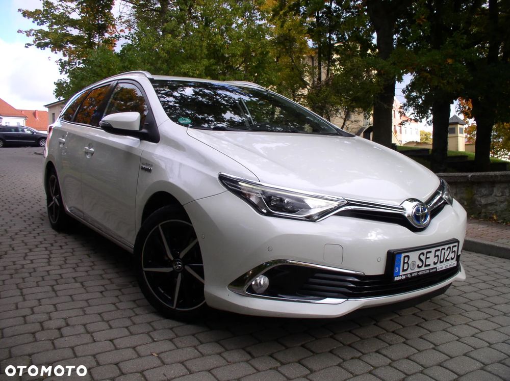 Toyota Auris 1.8 VVT-i Hybrid Automatik Touring Sports Executive - 5