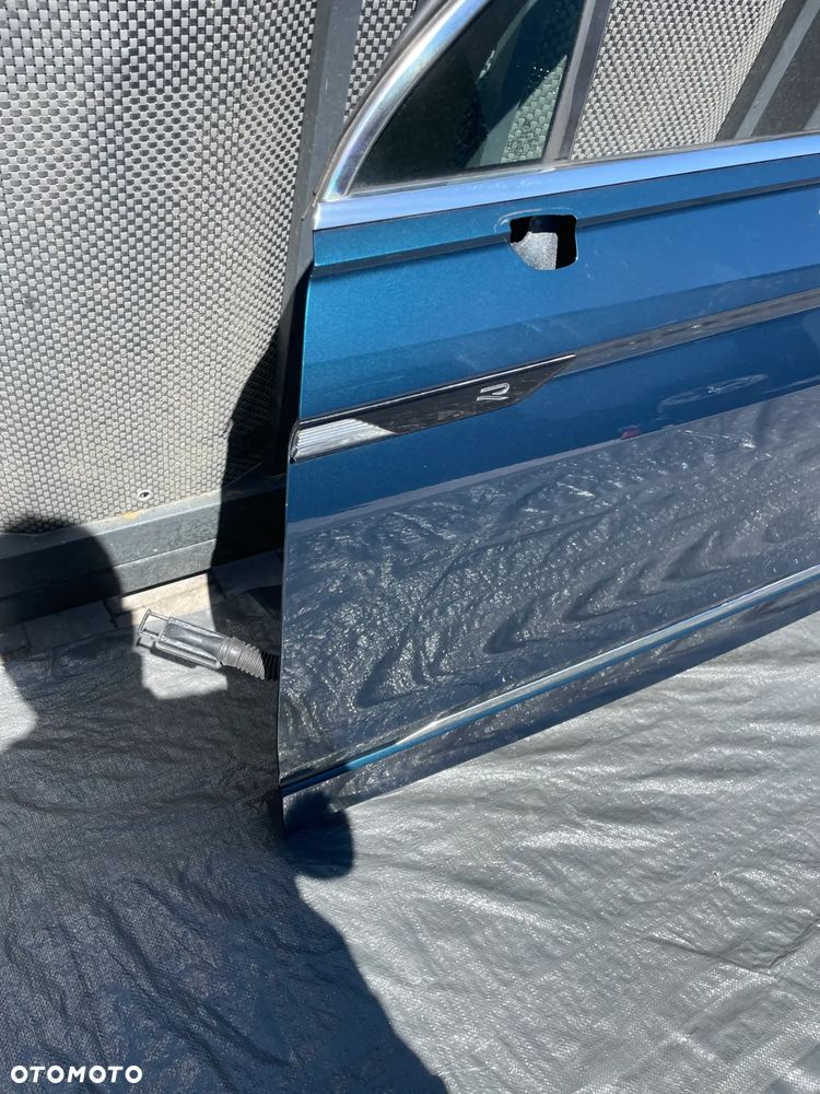 VW TIGUAN II drzwi lewy przód LP5J w kolor pod miernik ORYGIANŁ - 3