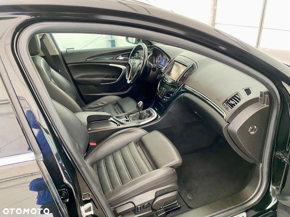 Opel Insignia CT 1.6 CDTI - 12