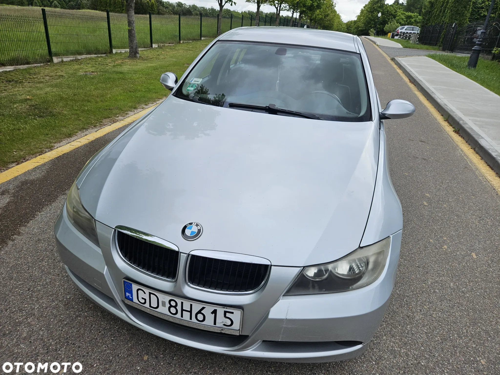 BMW Seria 3 318i - 12
