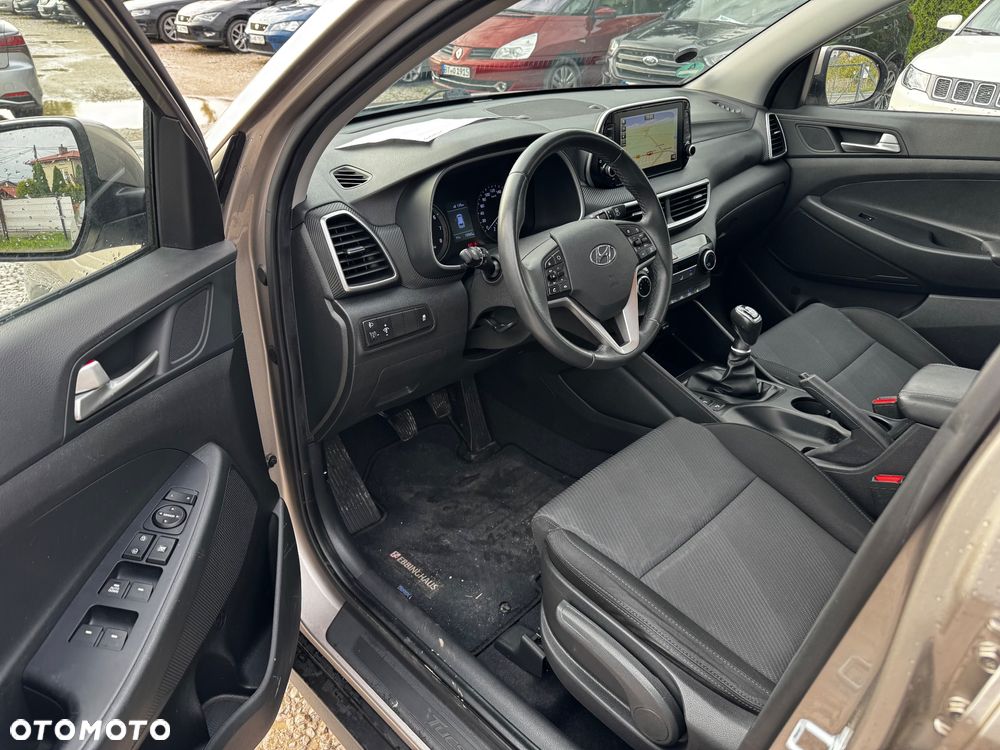 Hyundai Tucson blue 1.6 GDi 2WD Passion - 23