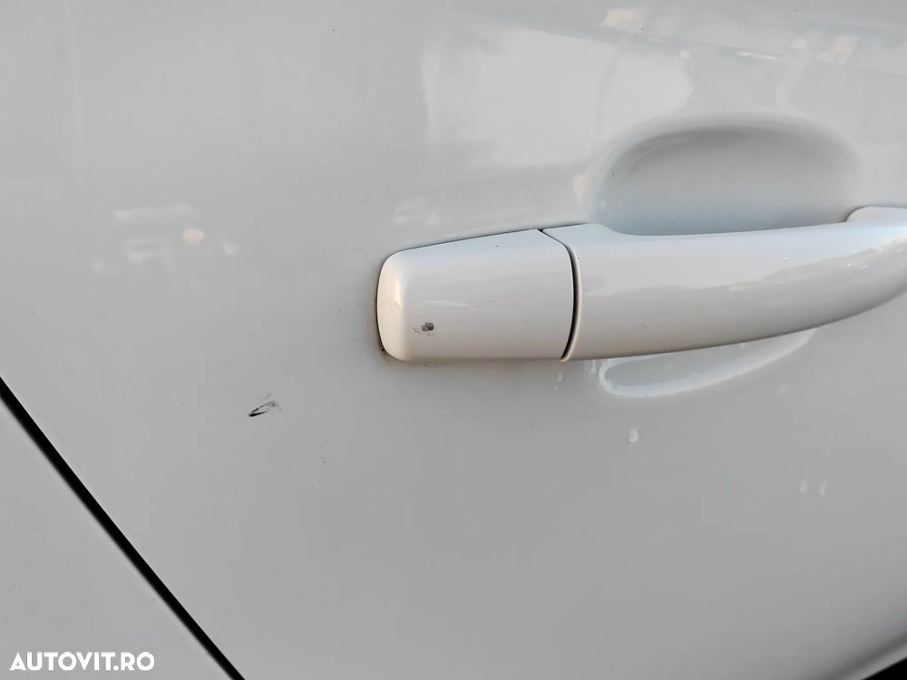 Opel Corsa 1.4 ECOTEC Selection - 17