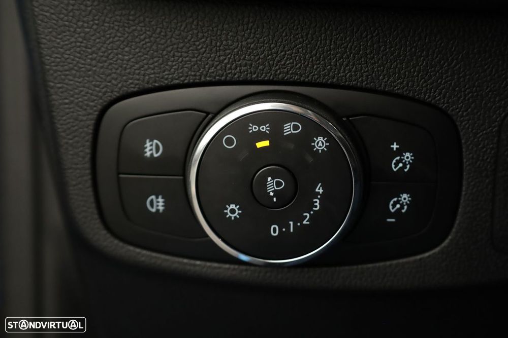 Ford Focus SW 1.0 EcoBoost MHEV Active X - 19