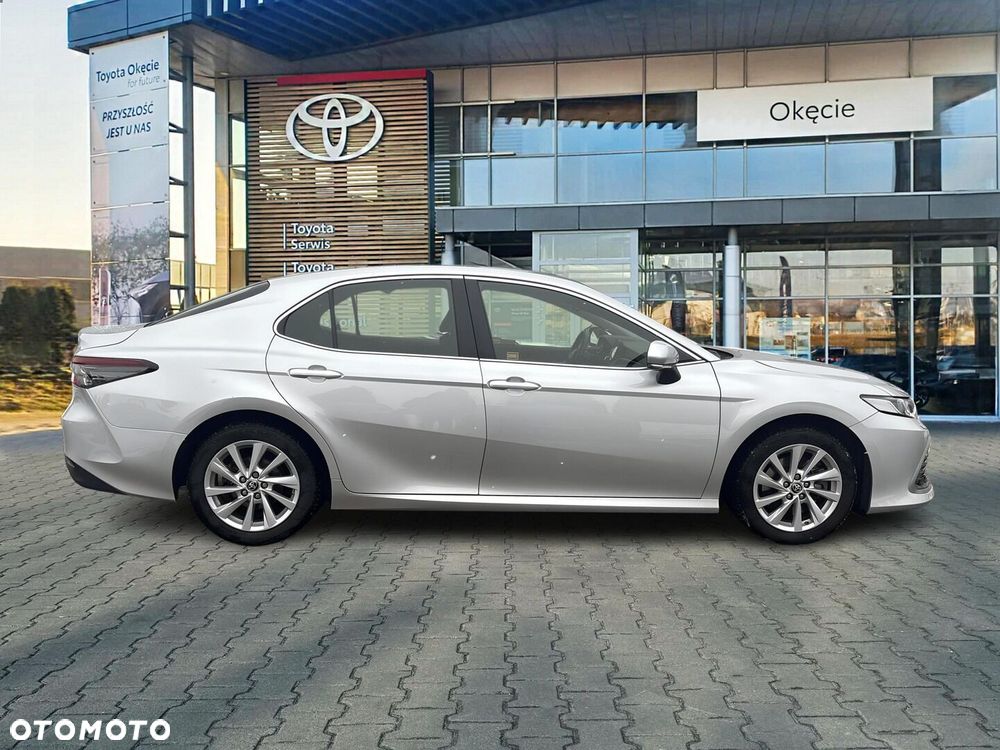 Toyota Camry 2.5 Hybrid Comfort CVT - 6