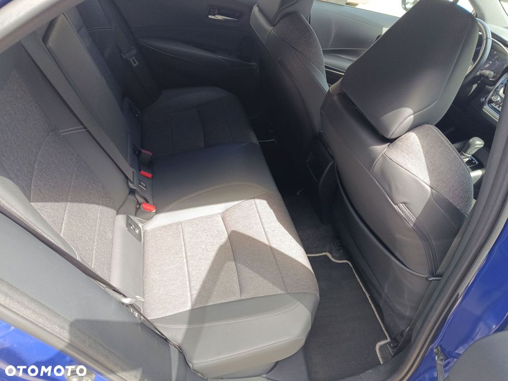 Toyota Corolla 1.8 Hybrid Style - 13
