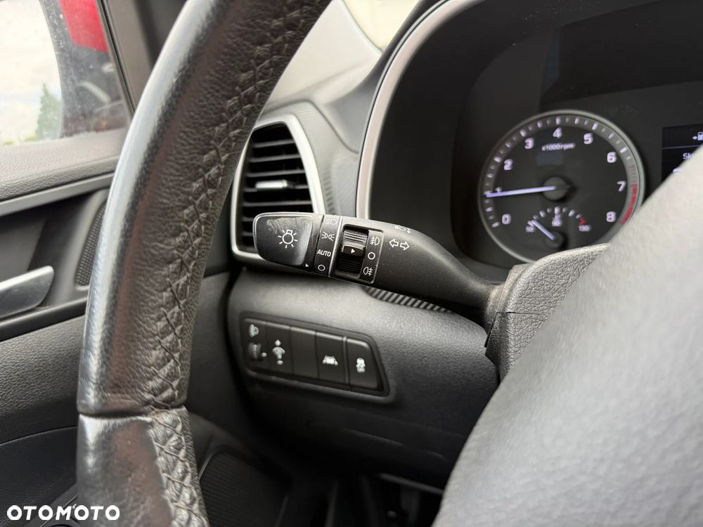 Hyundai Tucson blue 1.6 GDi 2WD Navi - 15