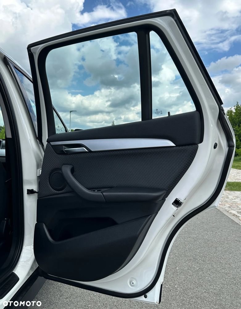 BMW X1 - 29