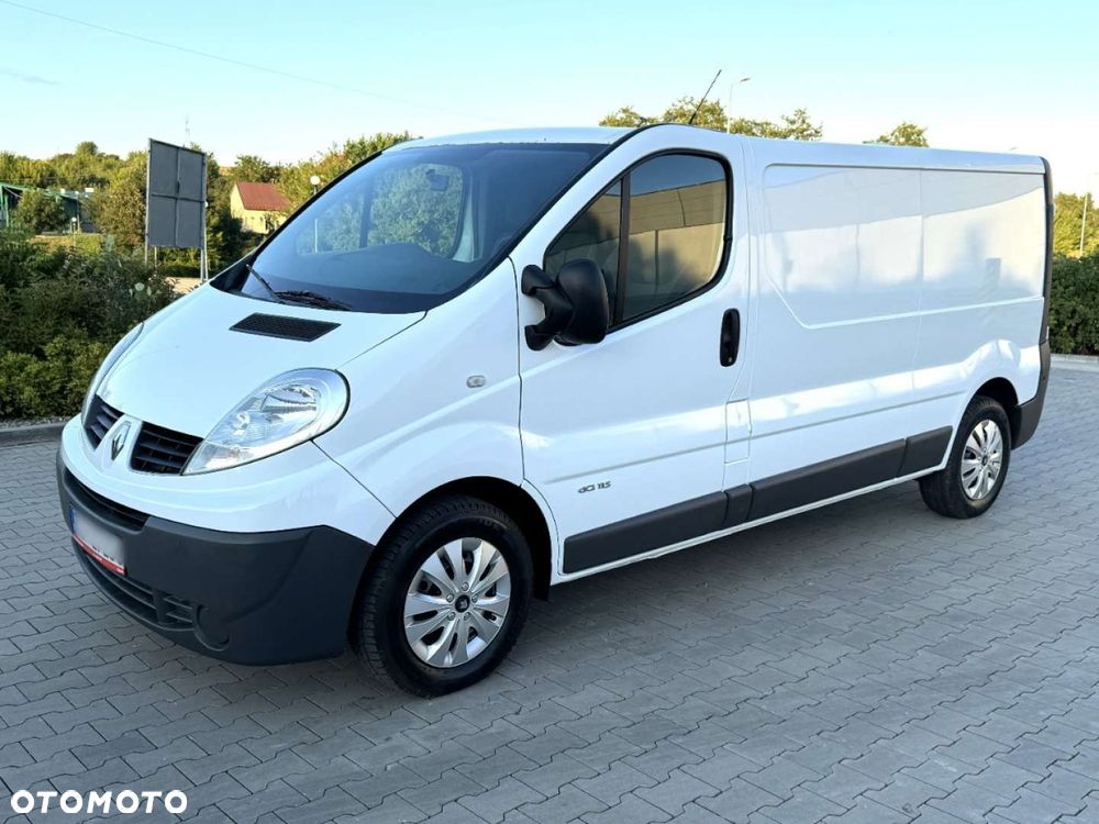 Renault Trafic - 1