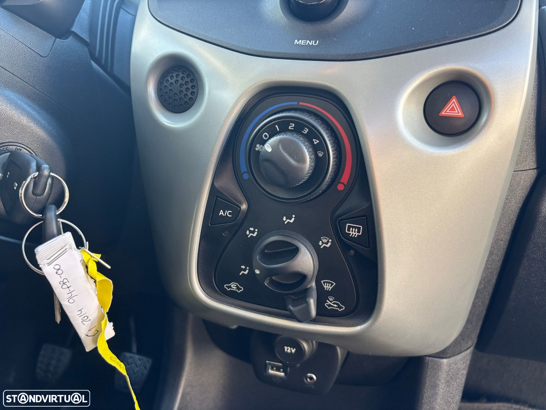 Citroën C1 1.0 VTi Shine - 10