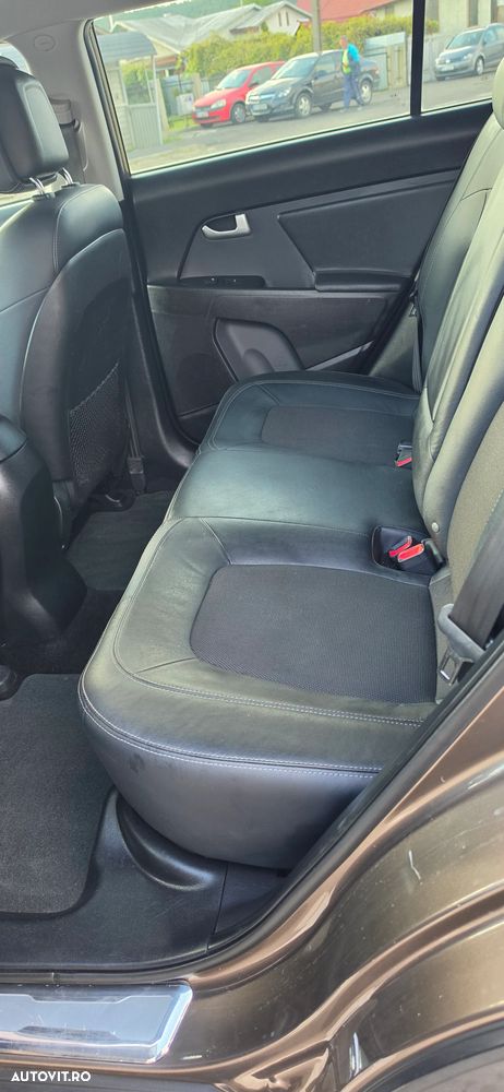 Kia Sportage 1.6 GDI 2WD Attract - 21