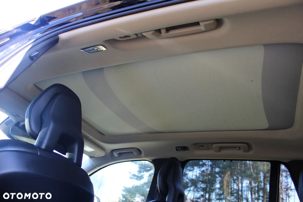 Volvo XC 90 T8 AWD Plug-In Hybrid Inscription 6os - 32