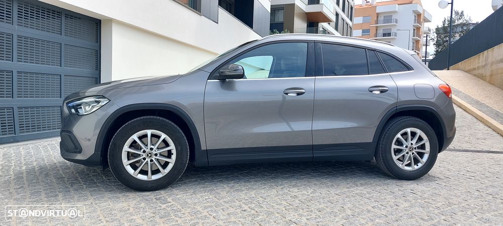 Mercedes-Benz GLA 180 d 8G-DCT - 17