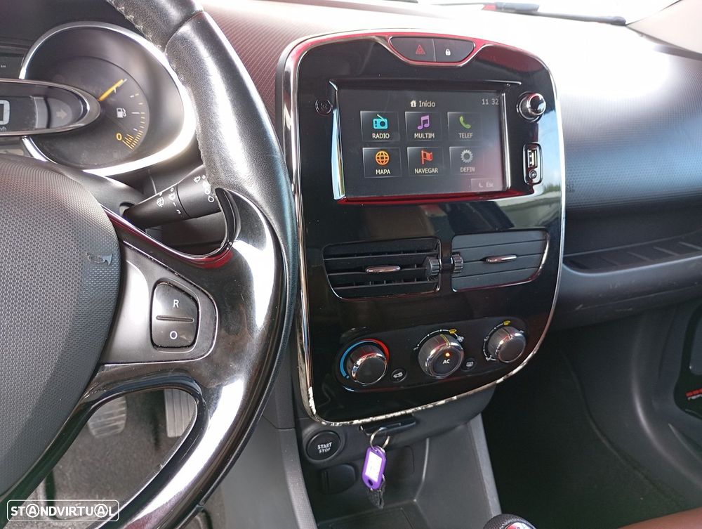 Renault Clio 1.5 dCi Confort - 11