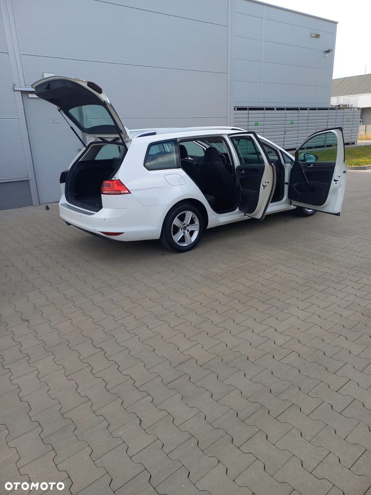 Volkswagen Golf Variant - 16