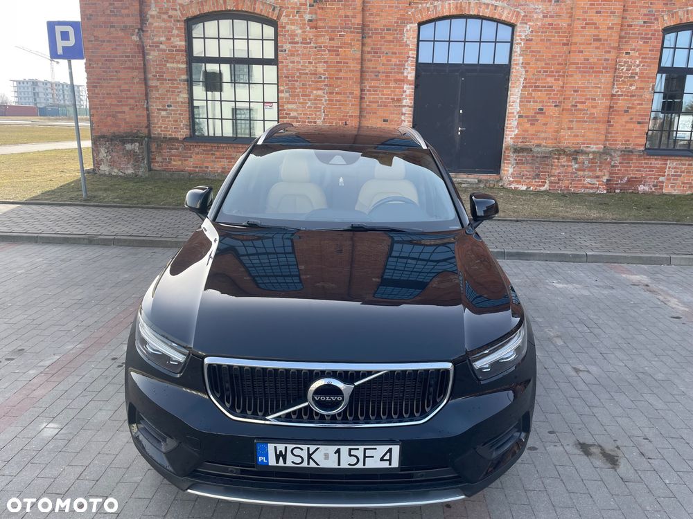 Volvo XC 40 T5 AWD Geartronic Momentum - 4