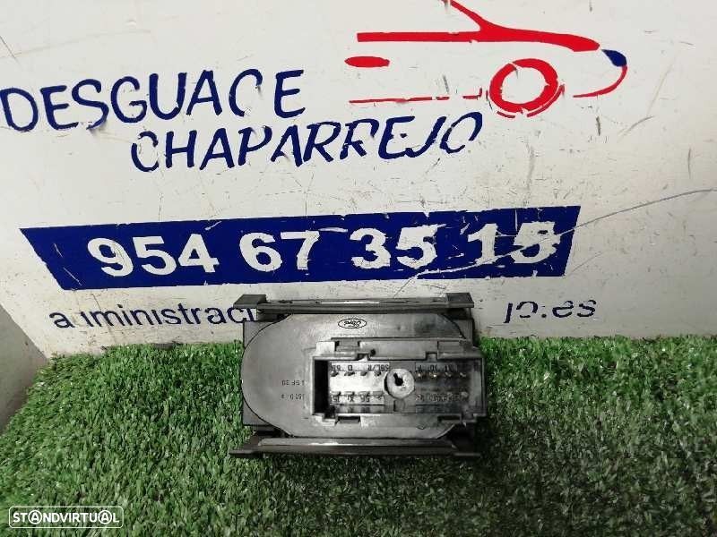 COMANDO LUZES FORD FOCUS II 2004 - - 4