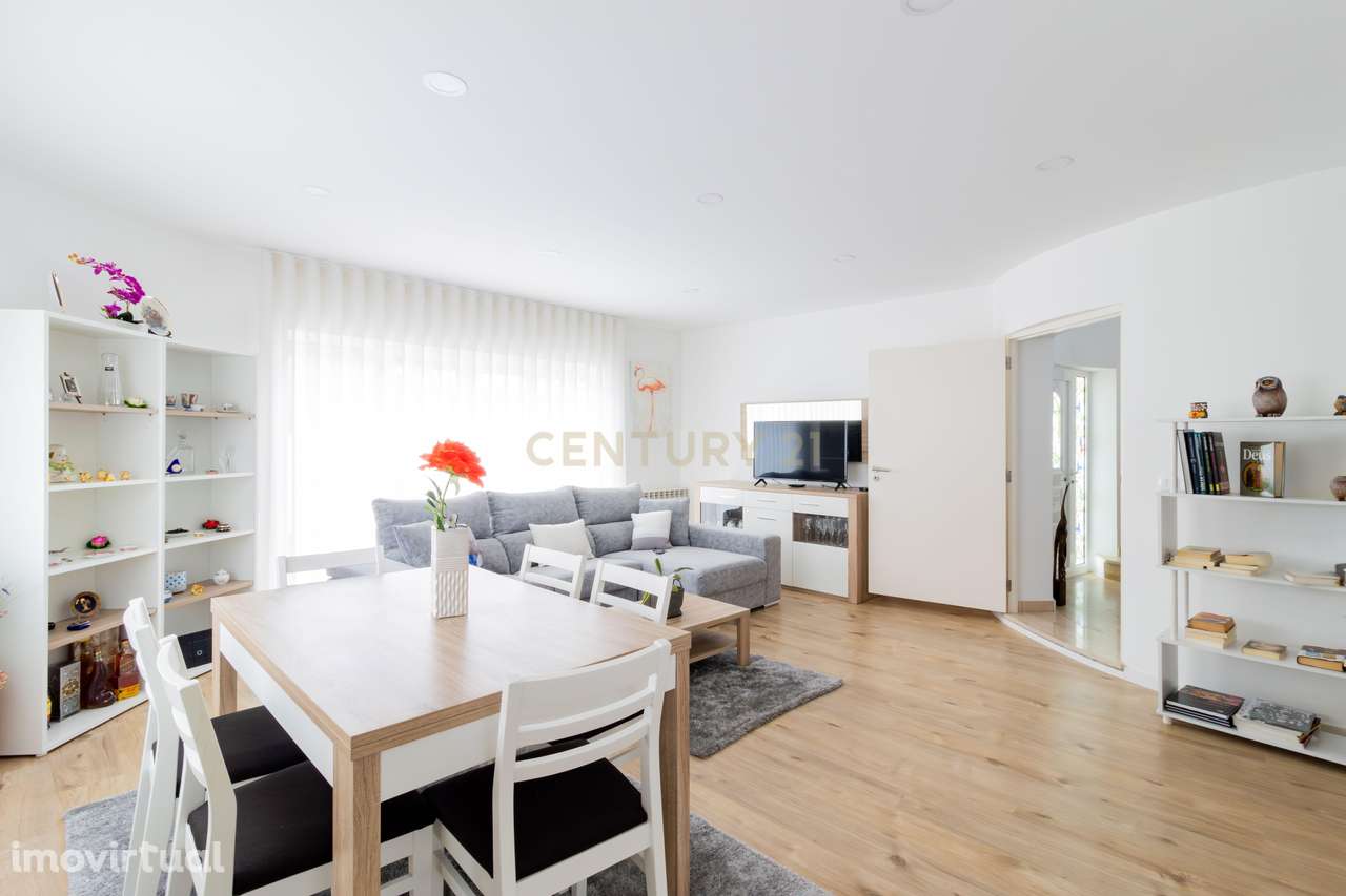 Espaçosa Moradia em Ourém / Jardim - Grande imagem: 5/33