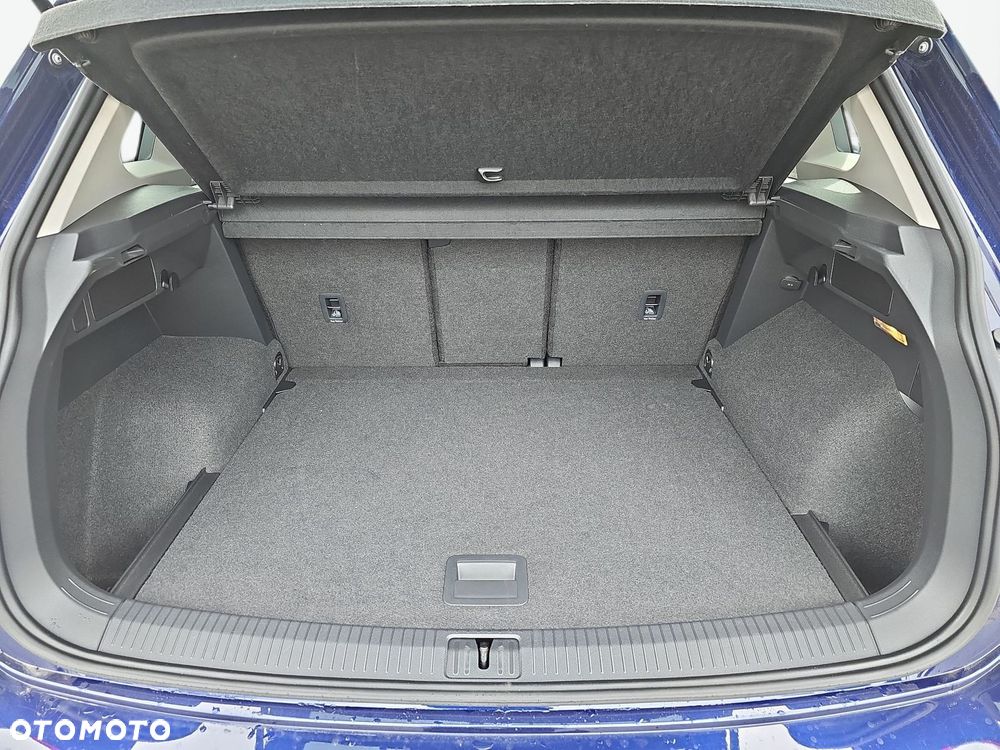 Volkswagen Tiguan - 25