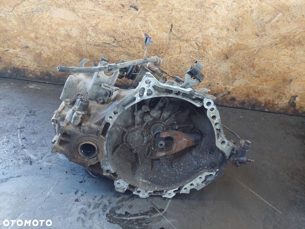 SKRZYNIA BIEGÓW TOYOTA YARIS I 1.4 D4D MANUAL 5 BIEGÓW - 1