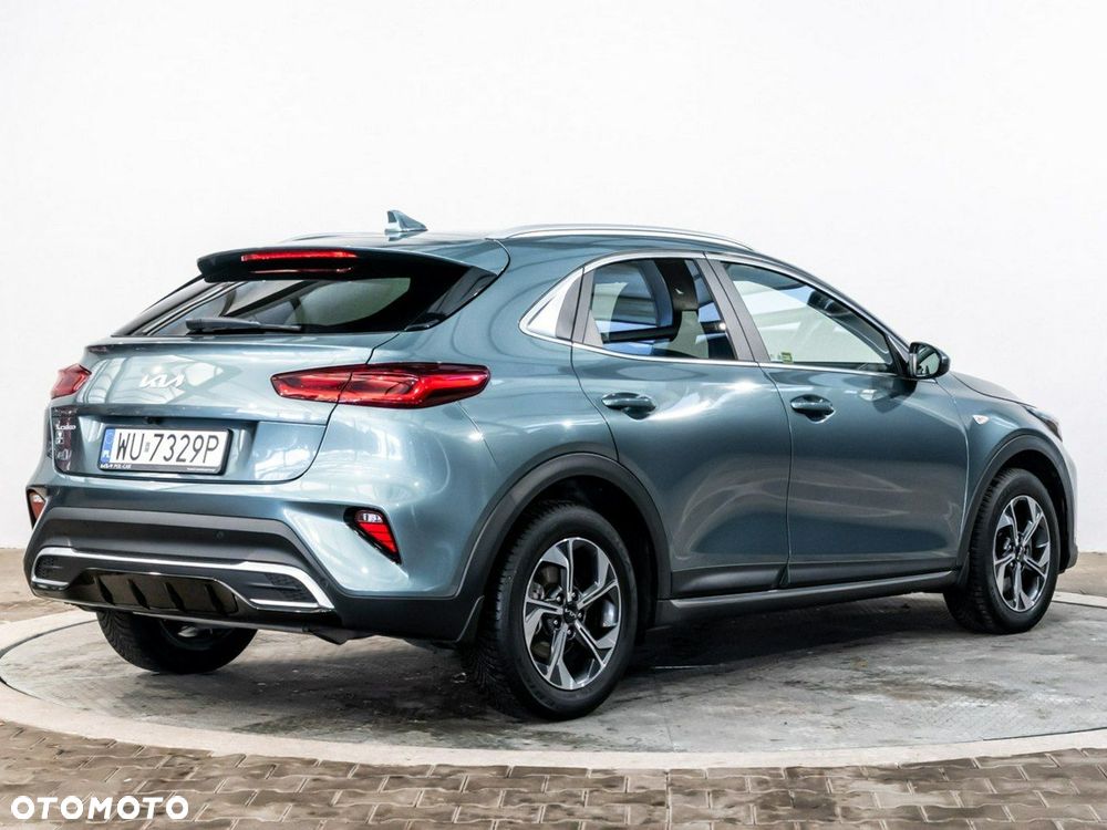 Kia XCeed 1.5 T-GDI M - 3