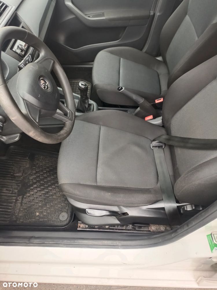 Skoda Fabia 1.0 Active - 6